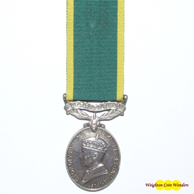 Efficiency Medal – Territorial - Pte. H Cant - Click Image to Close